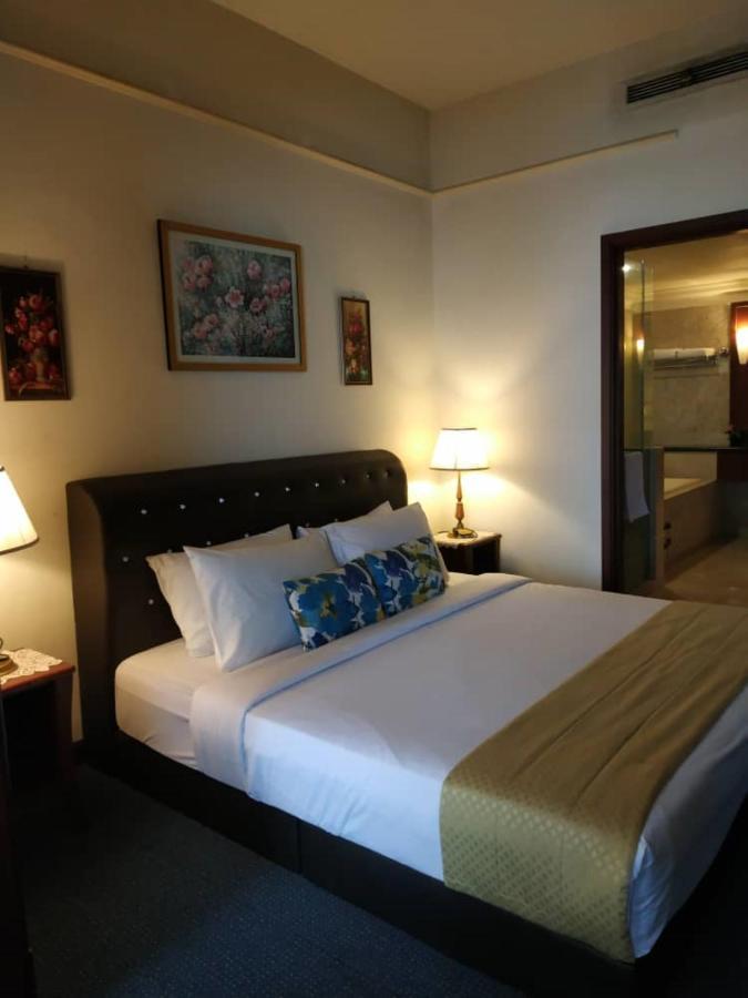 100100 Suites At Times Square Malaysia Куала Лумпур Екстериор снимка